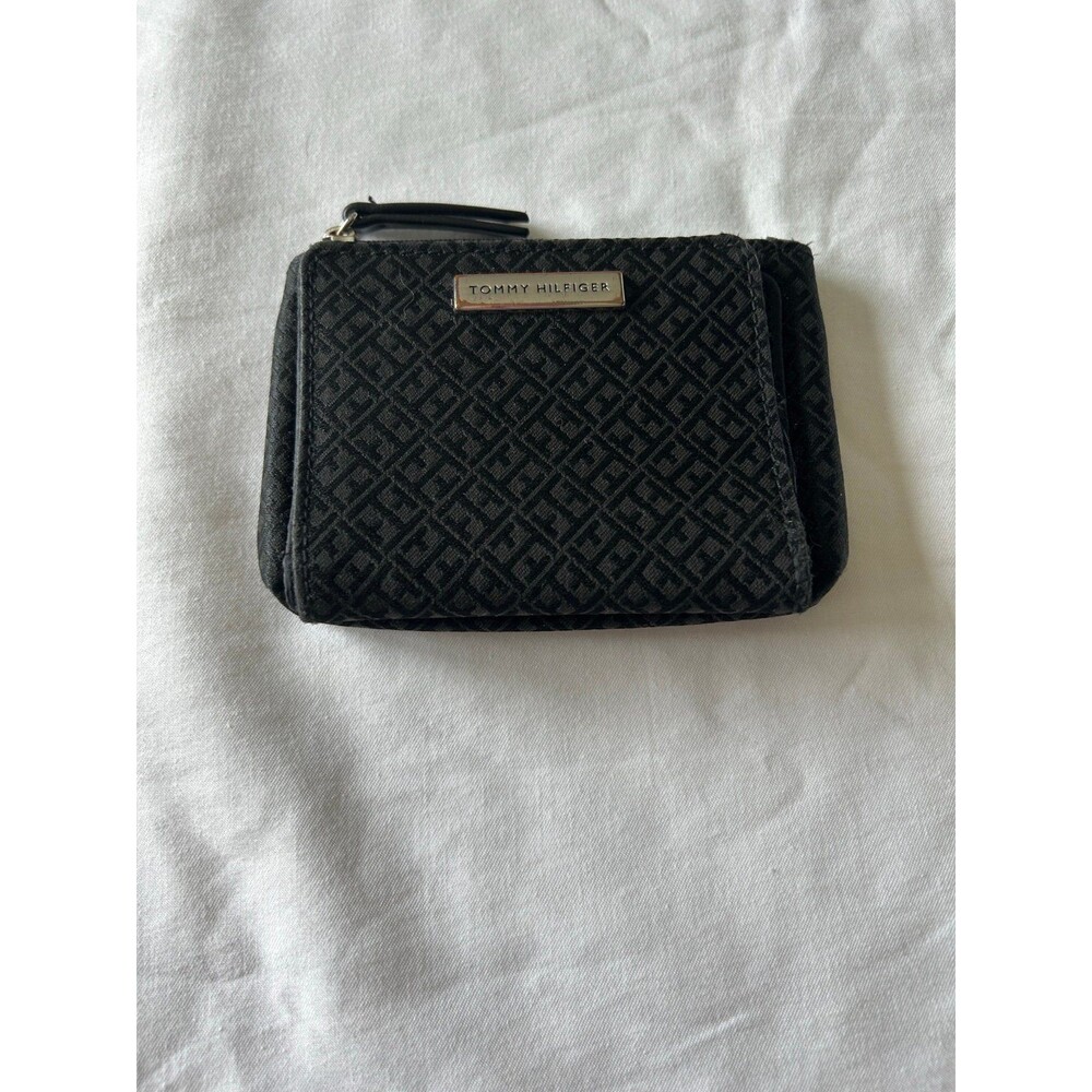 Tommy Hilfiger Black Logo Pattern Wallet